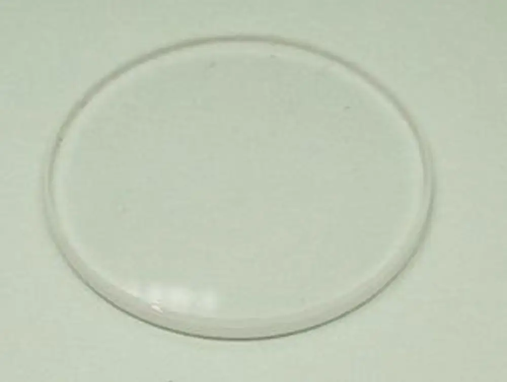 Klares, runde Schauglas von Remeha, ohne erkennbare Maße. Das Glas weist eine glatte Oberfläche auf und ist für die Beobachtung innerhalb von Geräten geeignet.
